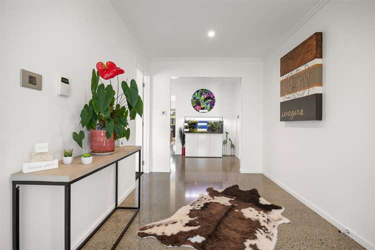 583 State Highway 16 Kumeu_8