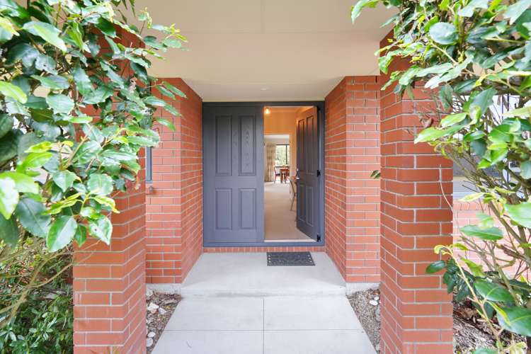 2 Ford Mews Springston_19