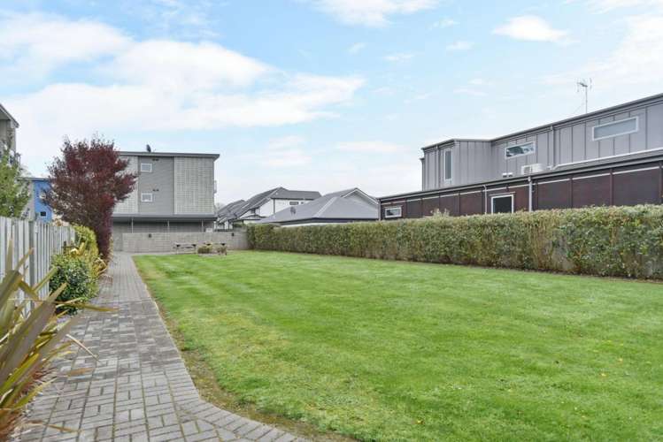 A9/101 Caledonian Road Saint Albans_15