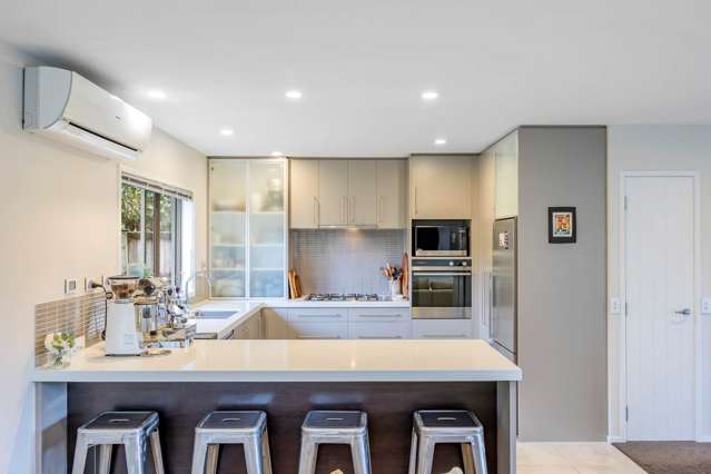 29 Kestev Drive Flat Bush_4