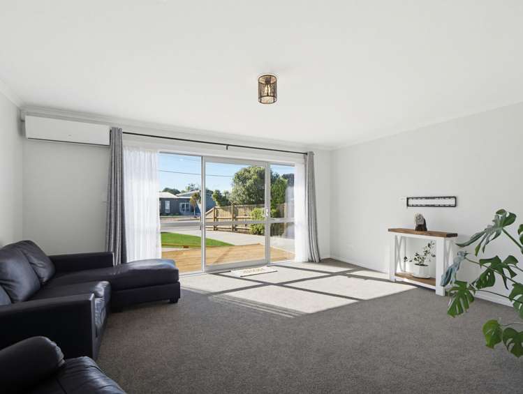 56a Rowan Avenue Aranui_9