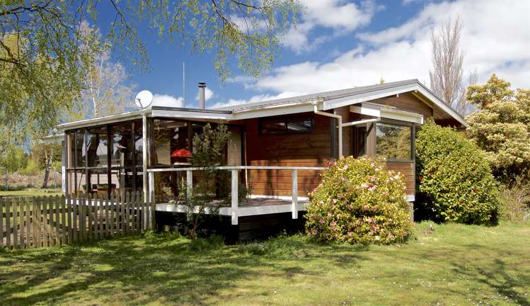 32 Old Station Road Ohakune_16