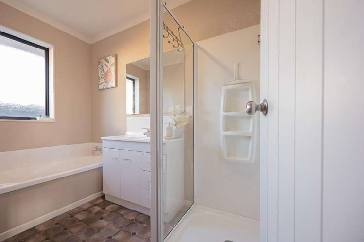 4 Nevada Way Kelvin Grove_12