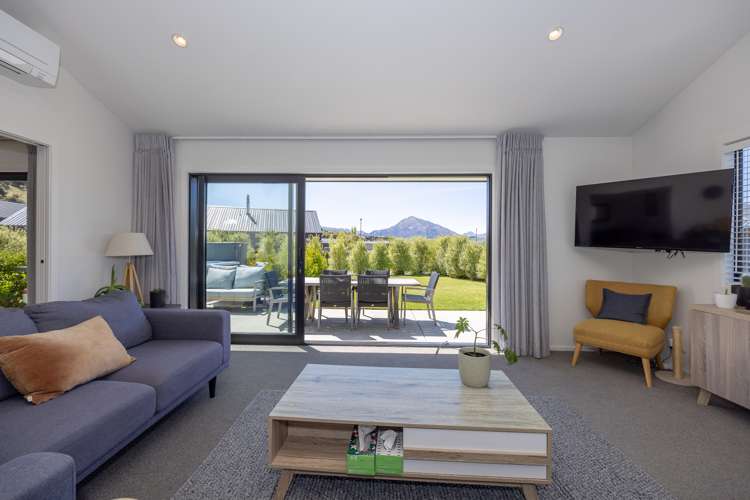 1 Sorrel Street Albert Town_4