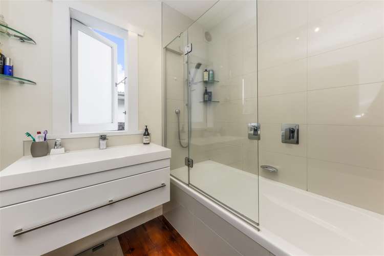 2 Manse Road Pahurehure_9