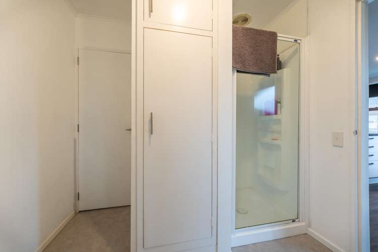 17 Huxley Street Gleniti_18