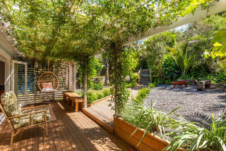 5 Kokako Road Otaihanga_32