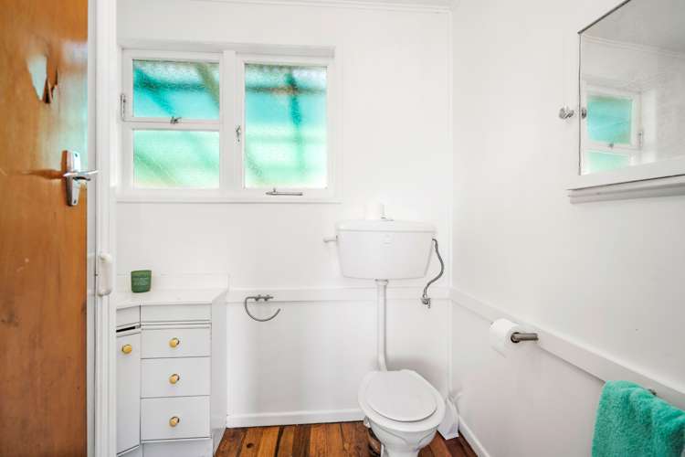 12a Willow Place Horahora_12