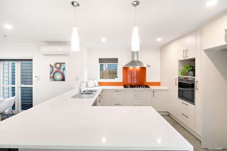 10 Karetai Crescent Favona_15