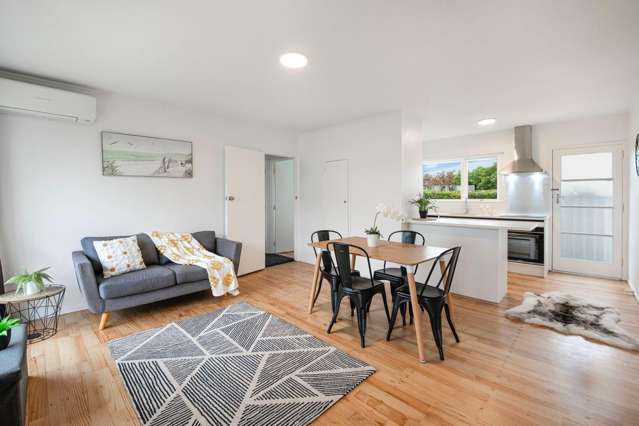 2 Bed 1 Bath in Papatoetoe