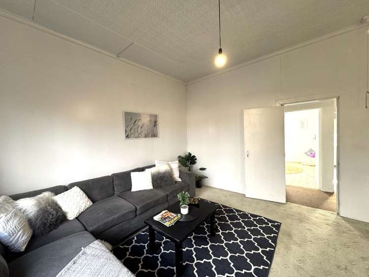 21 Elderlee Street Milton_13