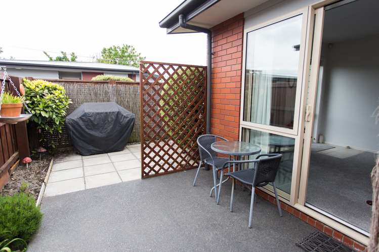 12/25 Tilford Street Woolston_9