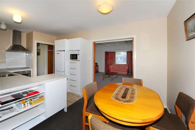 39 Allard Street Edgeware_5