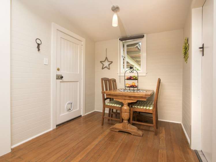 104a Hampden Street Picton_8