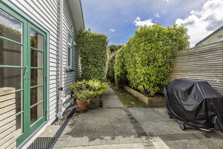10 Hildreth Street Karori_18