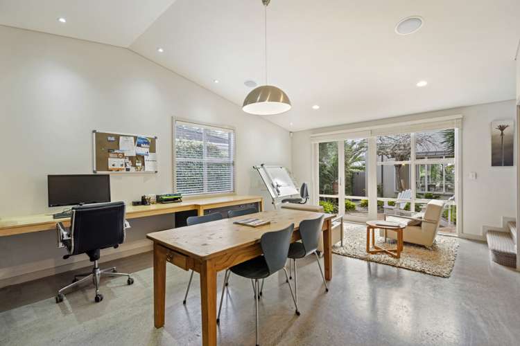 2/2 Clifton Road Hauraki_16