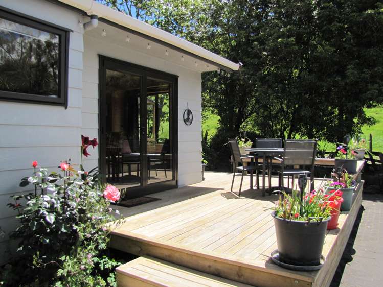 202 Whangamata Road Kinloch_14