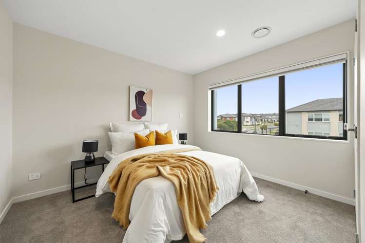 1 Repehina Road Flat Bush_33