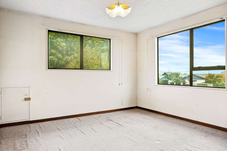 11 Langham Place Redwood_9