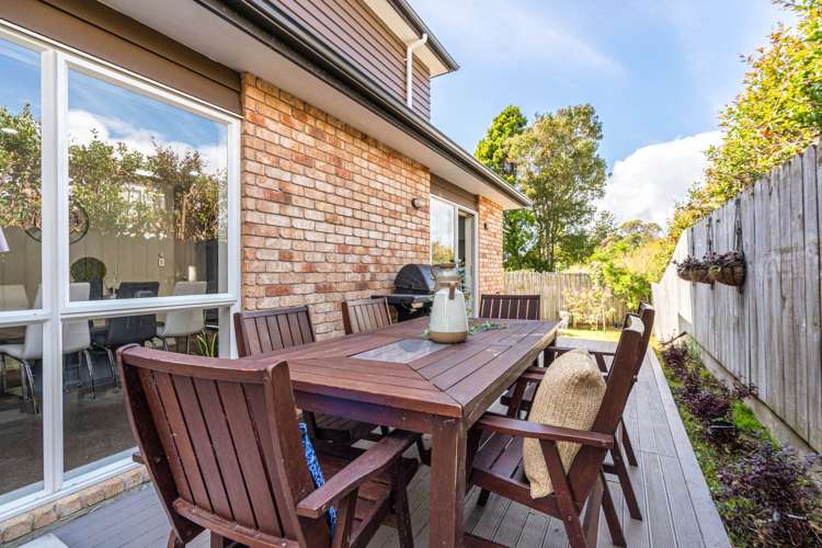 5b Ludlow Terrace Totara Vale_16
