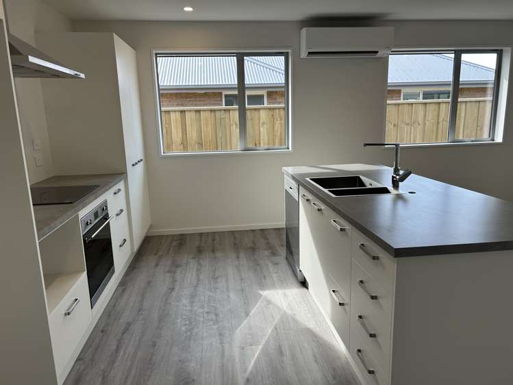 30 Crossley Avenue Woodend_1