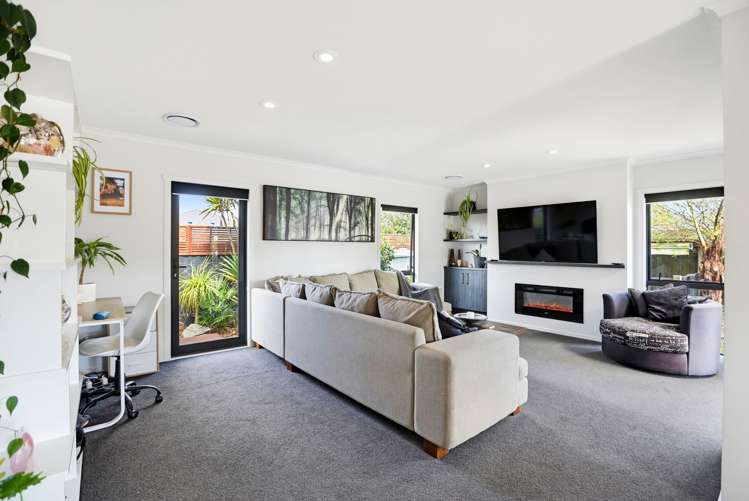 6 Duggan Drive Owhata_7