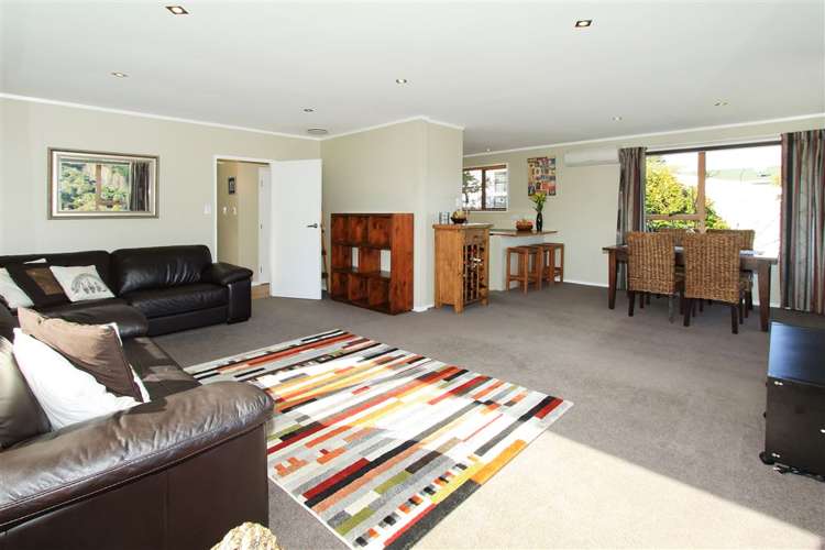 9 Ayton Drive Whitby_14