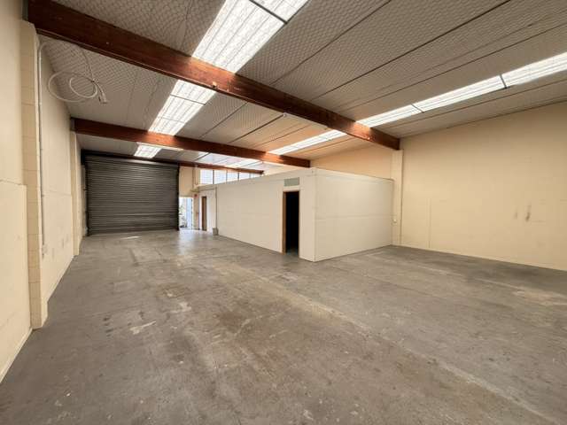 62-64 Henderson Valley Road Henderson Valley_1