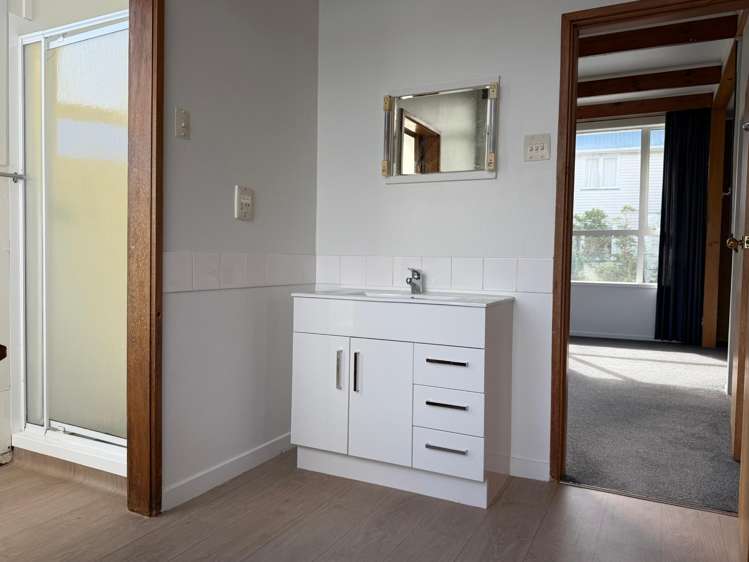  75 Chamberlain Road Karori_17