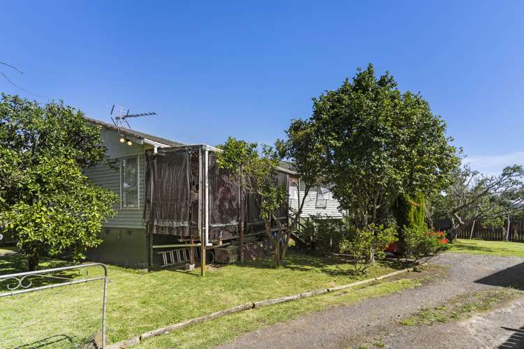 49 Ashgrove Road Mangere_10