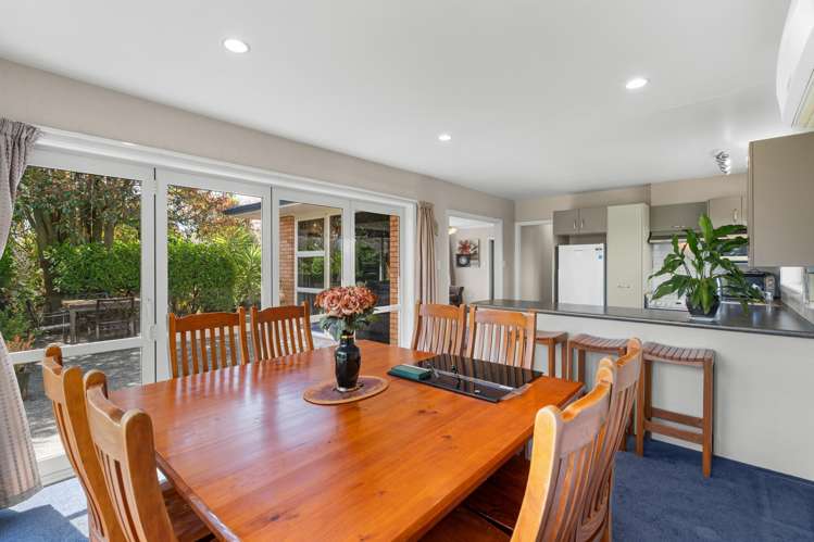 35 Charles Upham Avenue Hillmorton_6