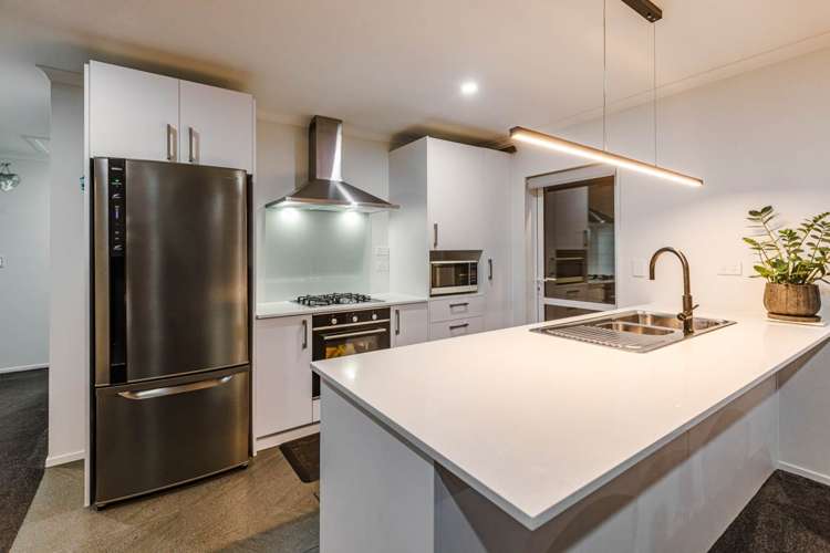 22 Kapowai Boulevard Takanini_6