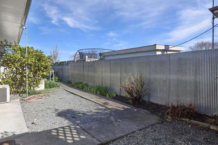 19 Hugh Street Hampstead_23