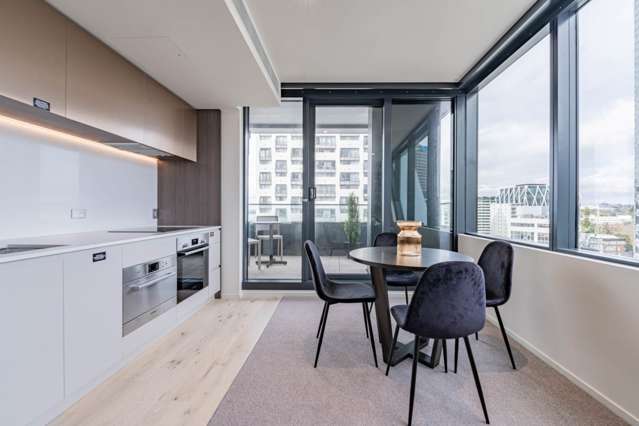 2205/10 Commerce Street City Centre_2