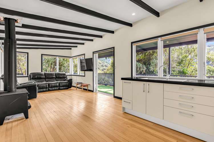 16 Hakahaka Road Port Underwood_6