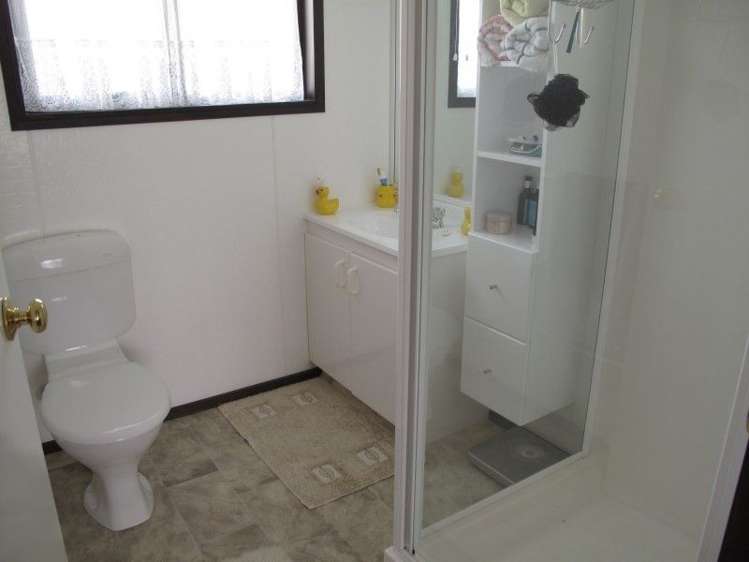 27 Cooper Road Gladstone_5