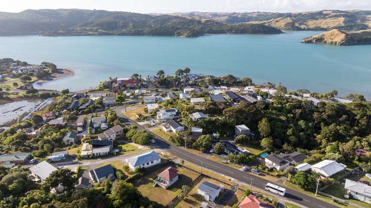 8b Government Road Raglan_27