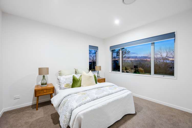 167 Bonair Crescent Silverdale_21