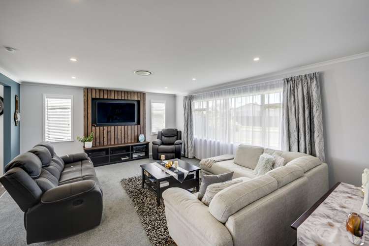 35 Holyrood Street Taradale_8