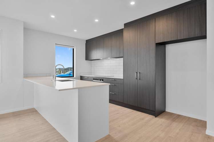 18 Kanae Drive 1640_3
