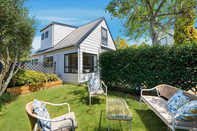 2/195 Abbotts Way Remuera_14