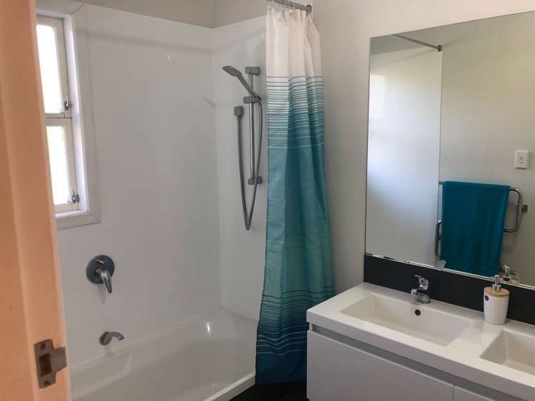 404 Holland Road Eureka_9