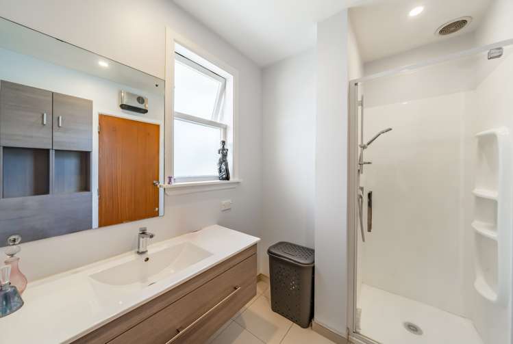 3 Riversdale Road Clouston Park_11