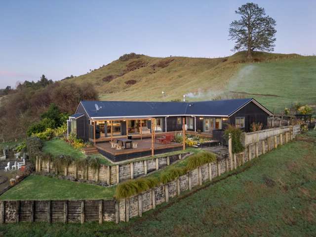 Country Living, Done Beautifully