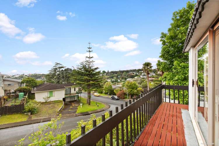 12 Woodcote Drive Glenfield_2