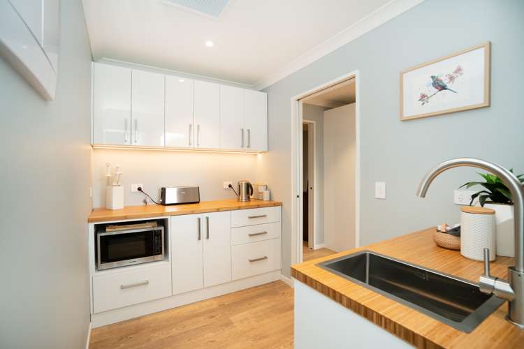 7 Sovereign Court West End_8