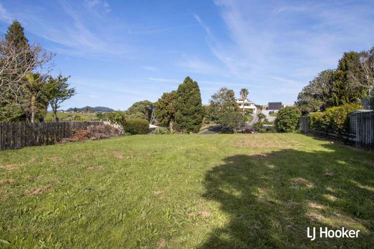 22 Pohutukawa Drive Athenree_4