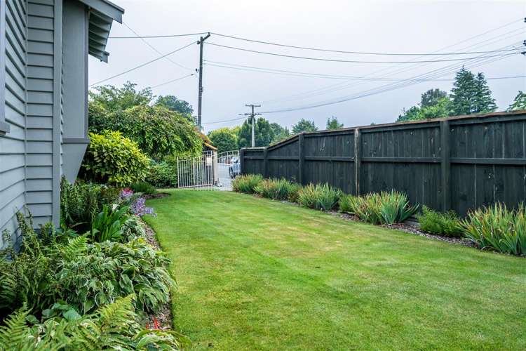 32 School Road Fairlie_24