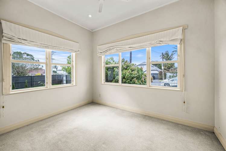 36 Te Ra Road Point Chevalier_10