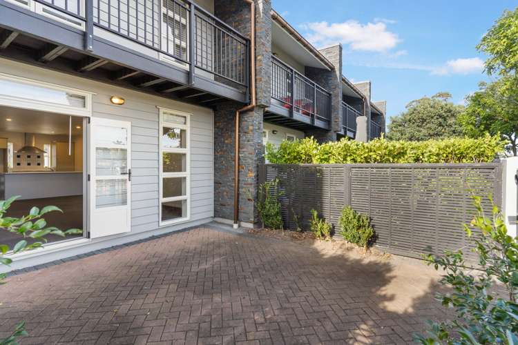 4/2 Cawley Street Ellerslie_5